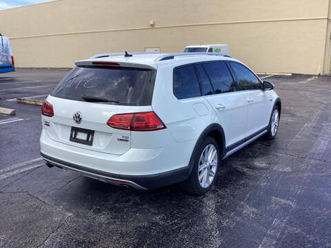 2017 Volkswagen Golf Alltrack