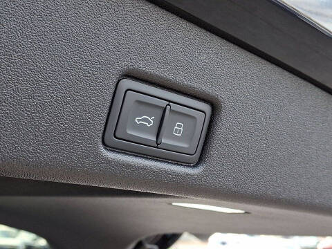 2025 Audi Q5 quattro Premium Plus TFSI