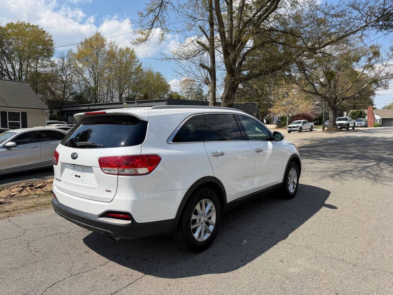 2017 Kia Sorento L