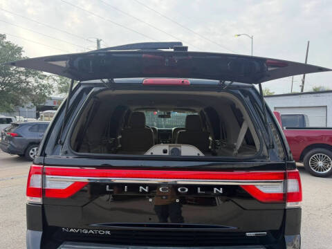 2015 Lincoln Navigator