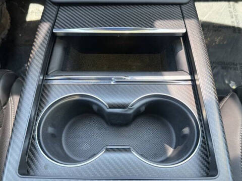 2022 Tesla Model S Plaid
