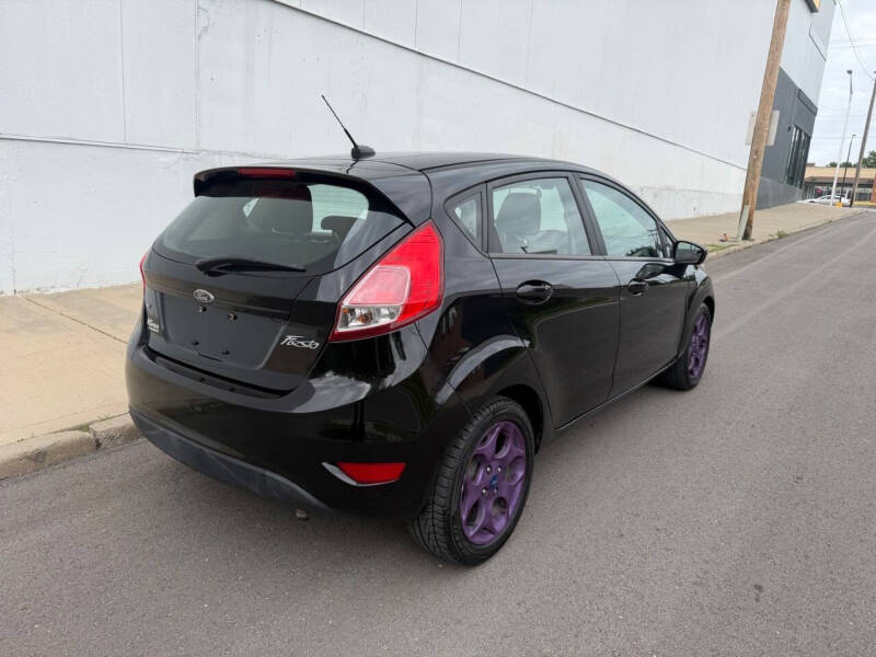 2016 Ford Fiesta SE