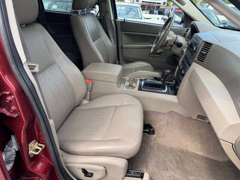 2007 Jeep Grand Cherokee Laredo