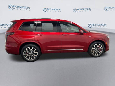 2023 Cadillac XT6 Sport