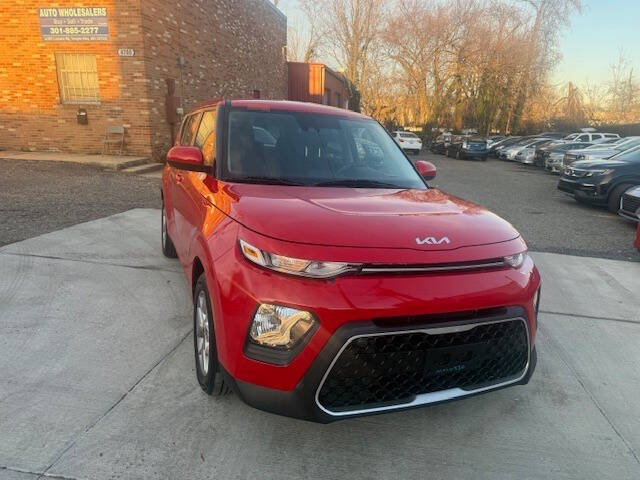 Red 2022 Kia Soul X-Line X-Line 4dr Crossover 2