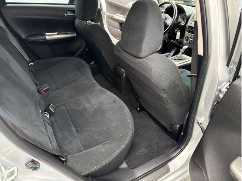 2010 Subaru Impreza 2.5i Premium