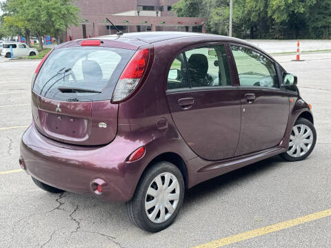 2012 Mitsubishi i-MiEV SE