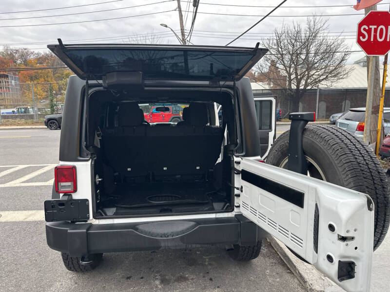 2016 Jeep Wrangler Unlimited Sport S