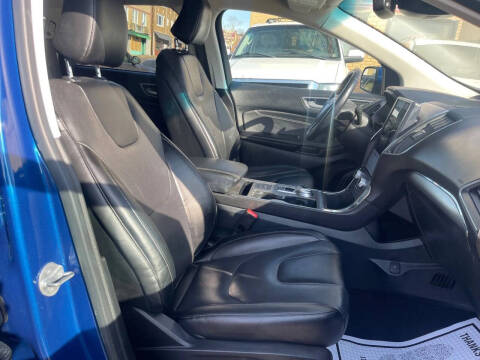 2022 Ford Edge