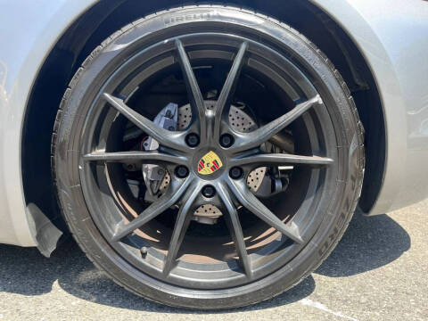2017 Porsche 718 Cayman