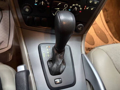 2006 Volvo XC70