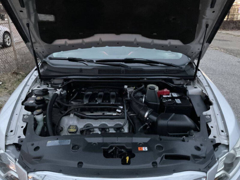 2012 Ford Taurus SEL