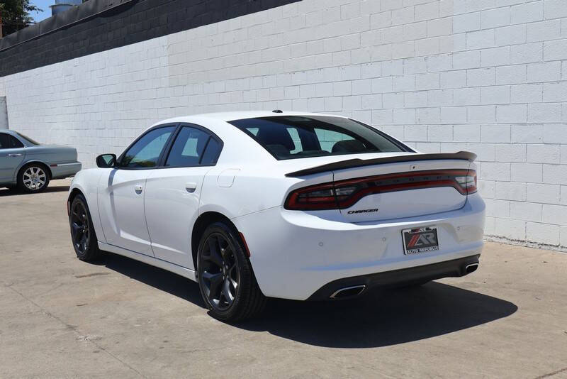 2020 Dodge Charger SXT