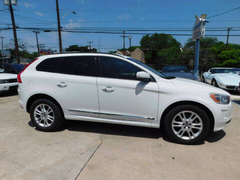 2016 Volvo XC60 T5 Drive-E