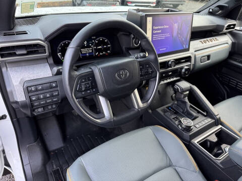 2025 Toyota 4Runner Trailhunter HV