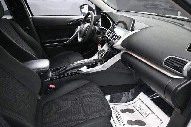 2020 Mitsubishi Eclipse Cross LE