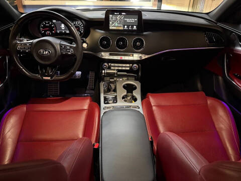 2018 Kia Stinger GT1