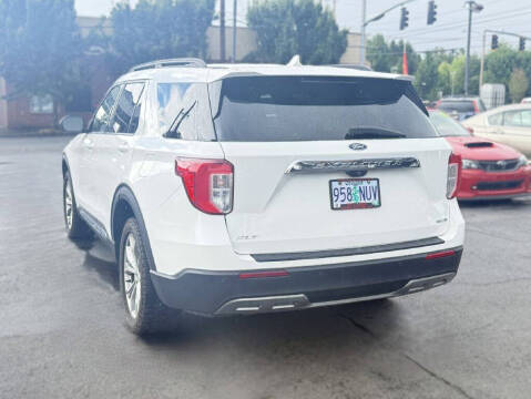 2020 Ford Explorer XLT