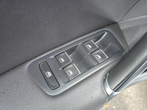 2015 Volkswagen Golf TSI SEL