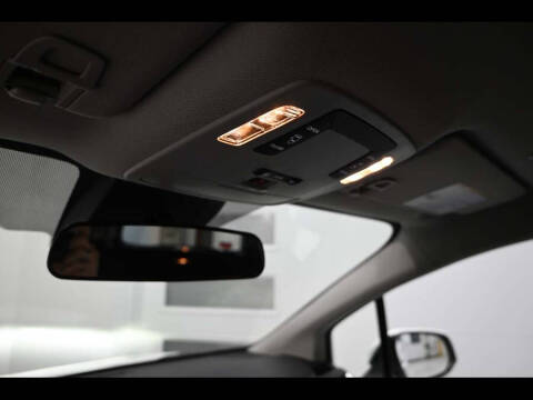 2025 Toyota Sienna LE 8-Passenger