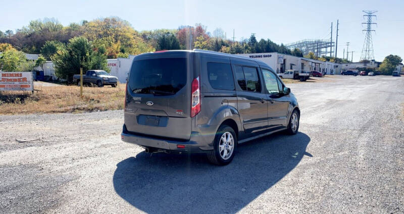 2016 Ford Transit Connect XLT photo 5