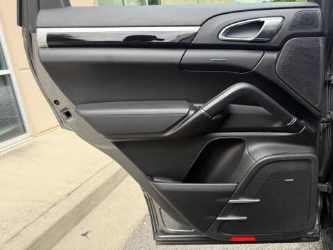 2017 Porsche Cayenne S