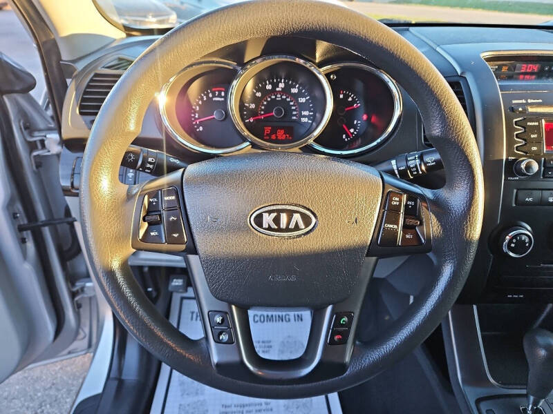 2011 Kia Sorento LX