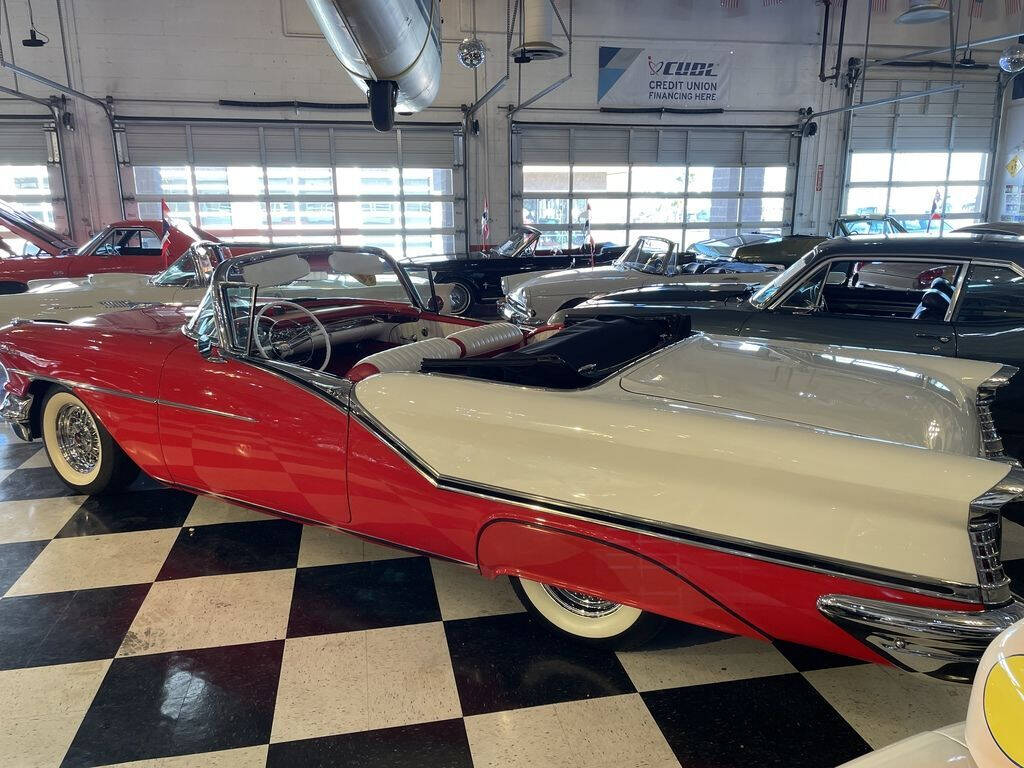 1957 Oldsmobile Ninety-Eight 3