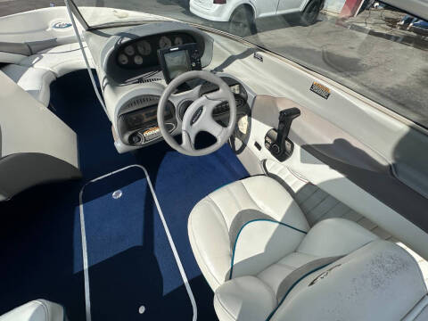 1998 Bayliner 2050 CX