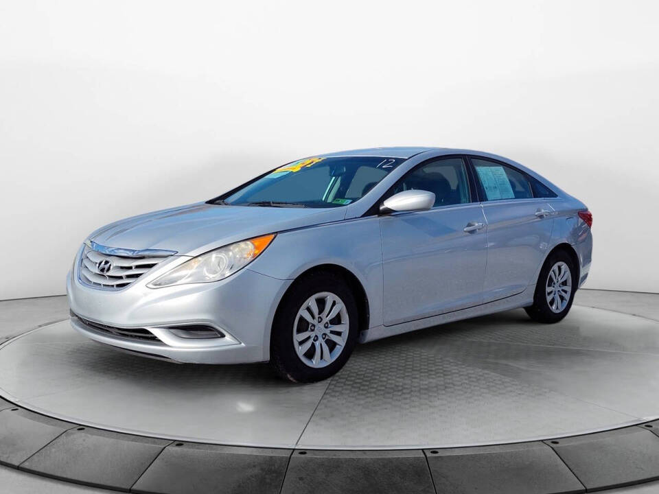 2012 Hyundai SONATA for sale at Tennessee Motors in Elizabethton, TN