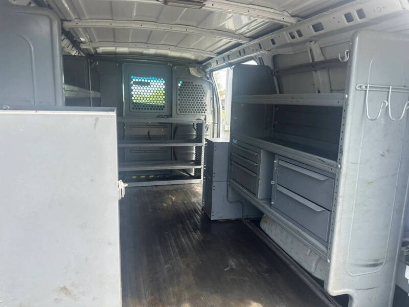 2012 Chevrolet Express 2500