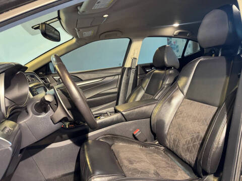 2017 Nissan Maxima