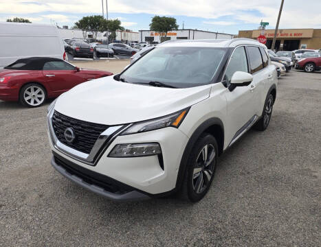 2023 Nissan Rogue SL
