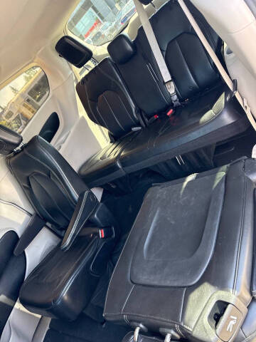 2021 Chrysler Voyager LXi