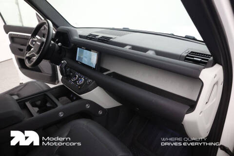 2023 Land Rover Defender