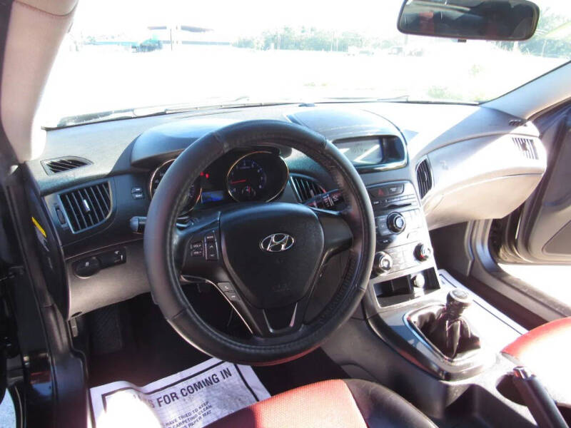 2011 Hyundai Genesis Coupe