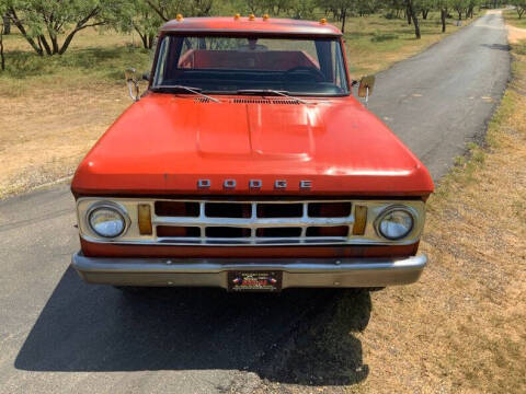 1969 Dodge D200 Pickup