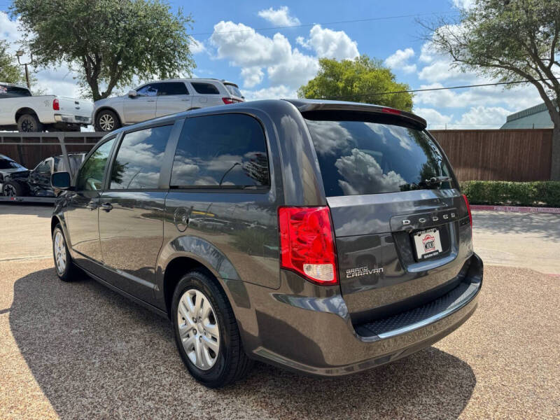 2018 Dodge Grand Caravan SE