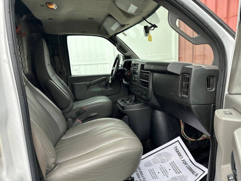 2020 Chevrolet Express 2500