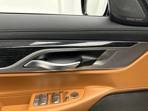 2021 BMW 7 Series 740i