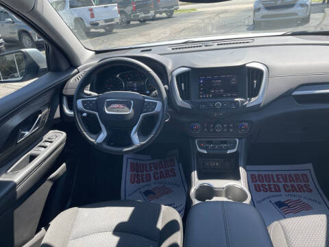 2024 GMC Terrain SLE
