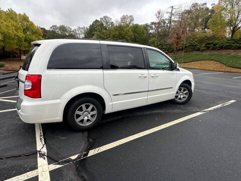 2012 Chrysler Town and Country Touring