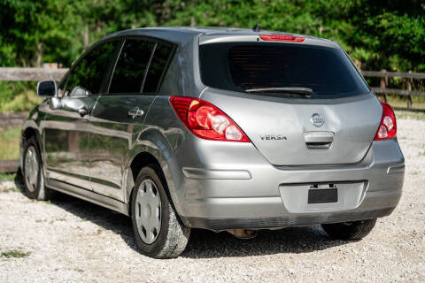 2012 Nissan Versa 1.8 S