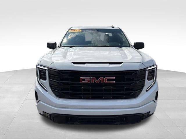 2025 GMC Sierra 1500 Elevation Standard