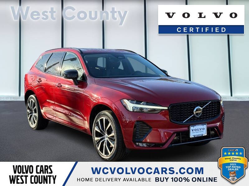 2023 Volvo XC60 B5 Plus Dark Theme