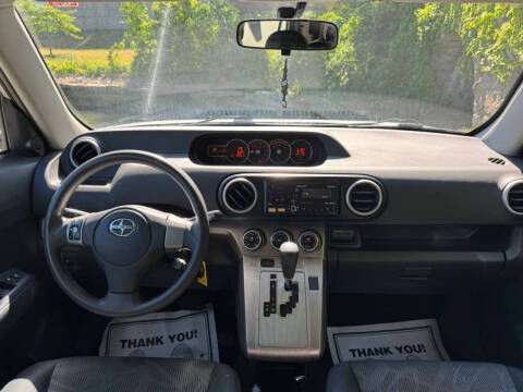 2013 Scion xB