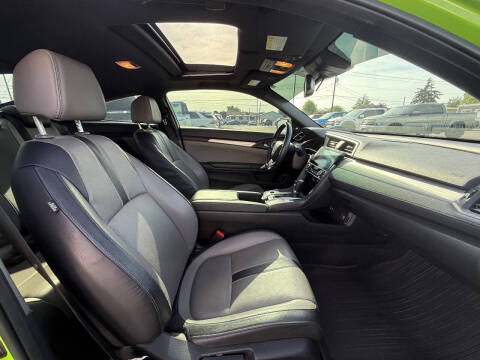 2016 Honda Civic Touring