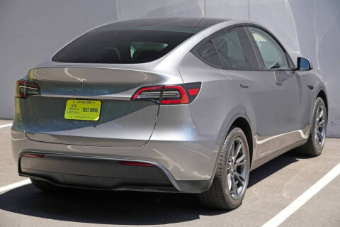 2024 Tesla Model Y Long Range