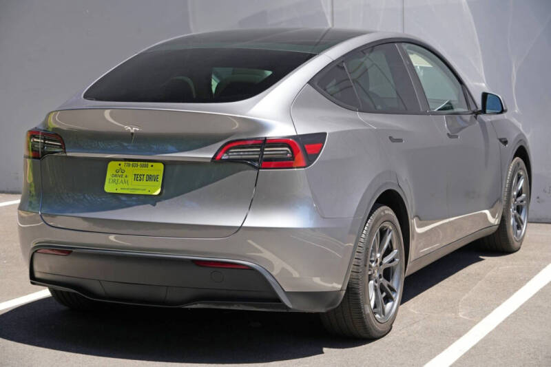 2024 Tesla Model Y Long Range
