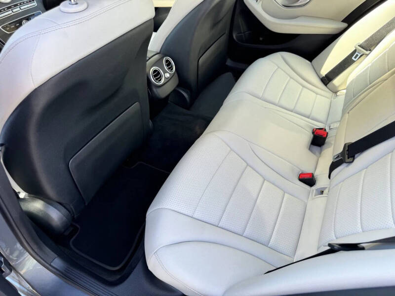 2017 Mercedes-Benz C-Class